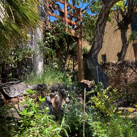 Les Chenes-lieges D'ambeille Κολιούρ