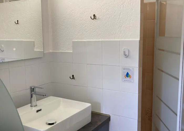 Les Chenes-lieges D'ambeille Apartment